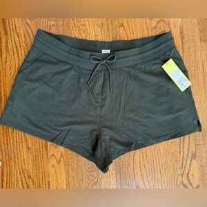 Women’s All In Motion Brand drawstring army olive dark green shorts size 1X
